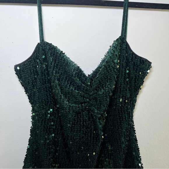 Zara Basic Dark Green Emerald Sequin Mini Dress Size Small - Picture 6 of 10